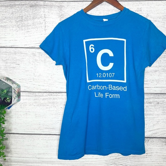 Carbon Based Life Form Periodic Table Graphic T-Shirt
Women’s Size Large - Picture 1 of 4